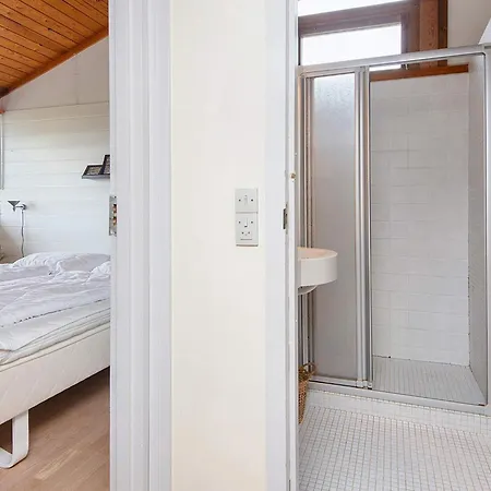 5 Person In Aabenraa-by Traum