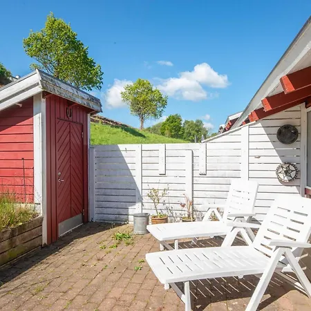 5 Person In Aabenraa-by Traum *